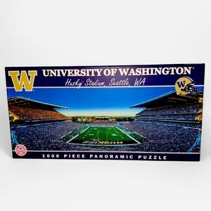 Washington Husky Stadium Seattle 1000 Piece Puzzle